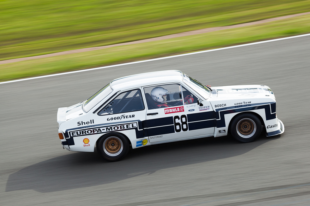 IMAGE: http://payload76.cargocollective.com/1/2/86362/3832473/IMG_9260_1024.jpg